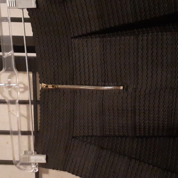 Black Box Pleat Mini Skirt size S - Picture 6 of 9